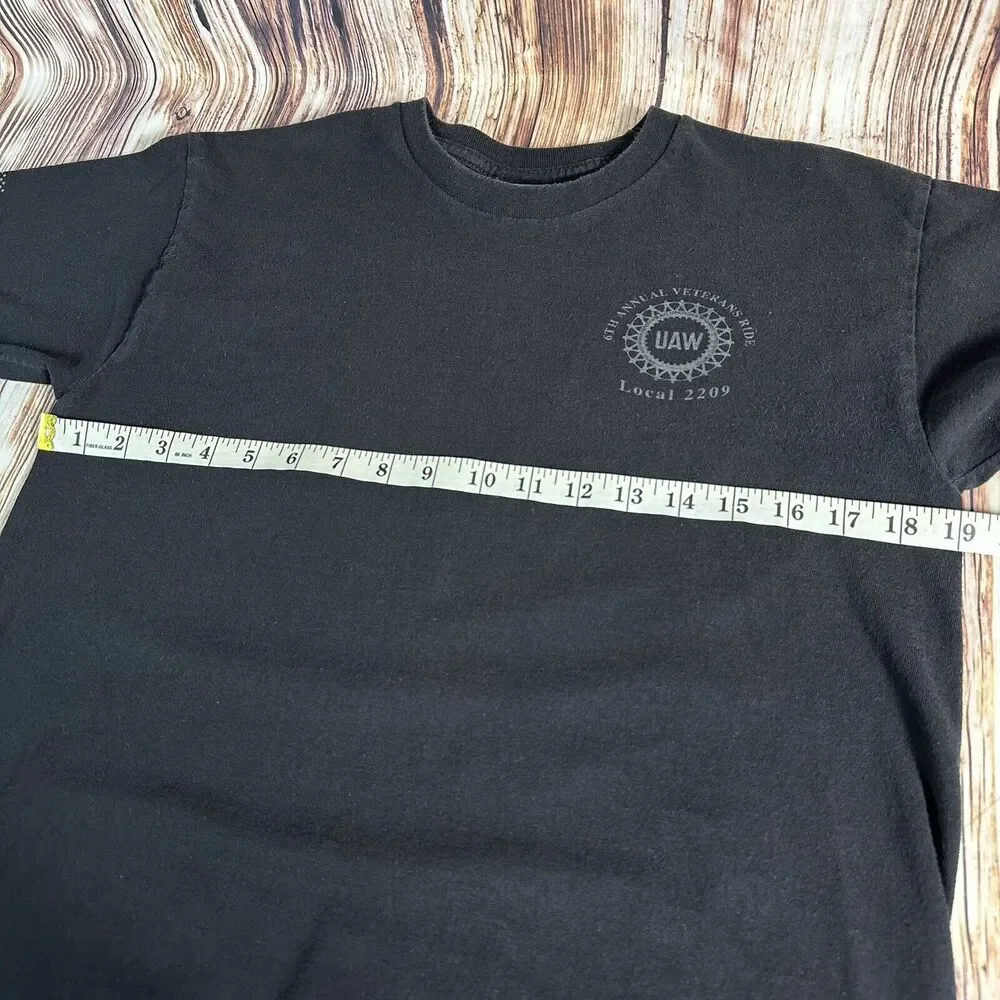 American Vtg Labor Union UAW Local 2209 Indiana Sz Medium Veterans Ride T Shirt - Picture 5 of 10